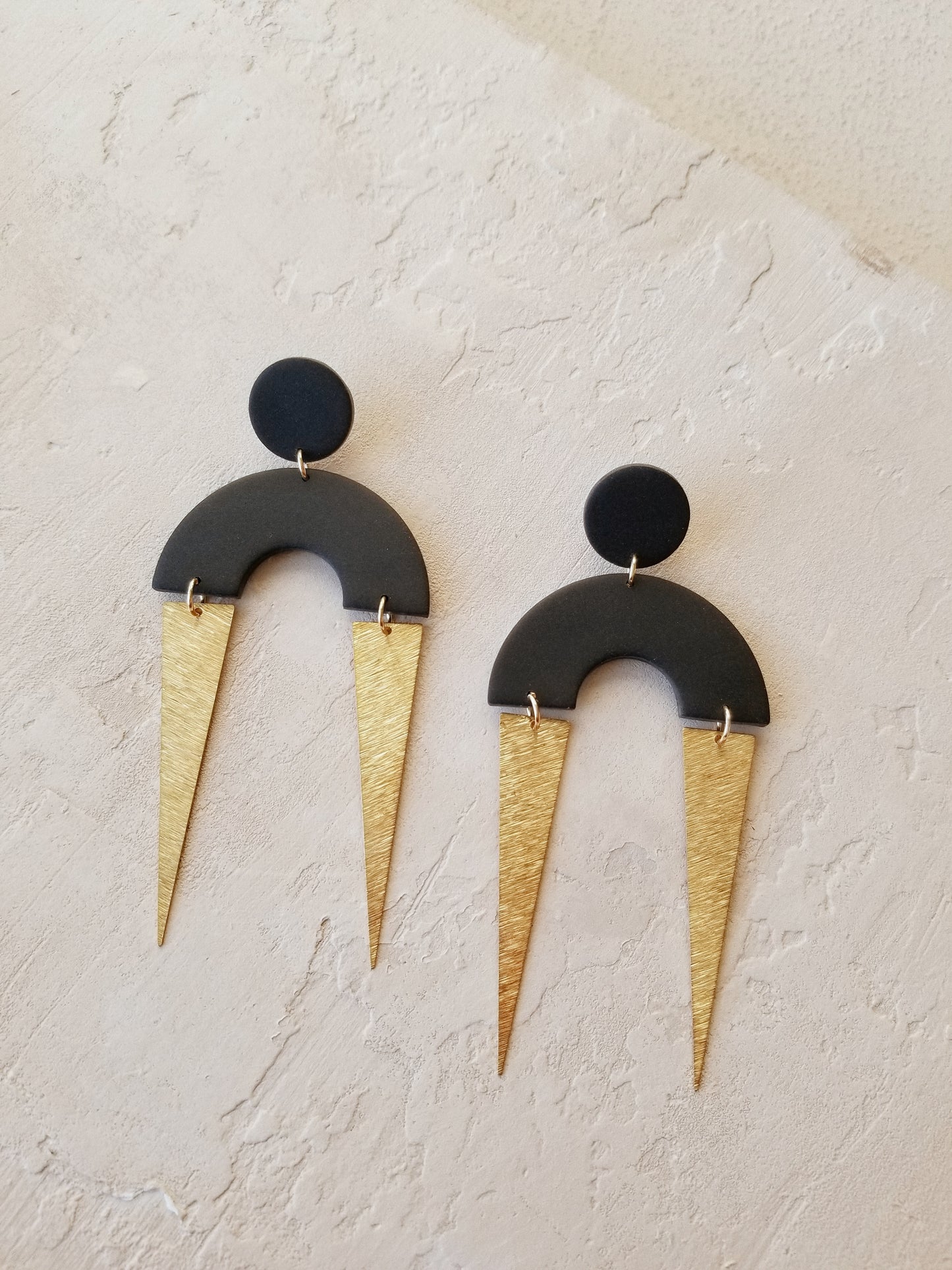 sharp & edgies