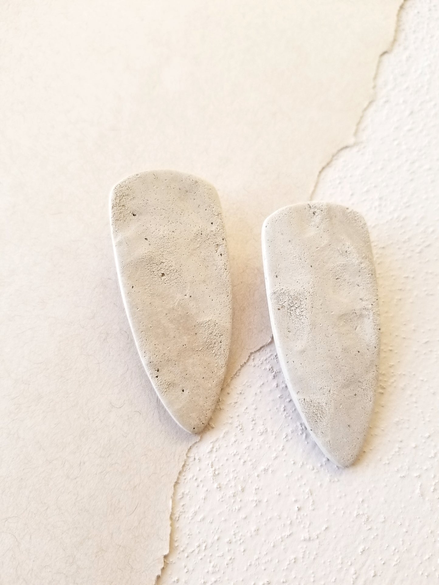 travertine daggers