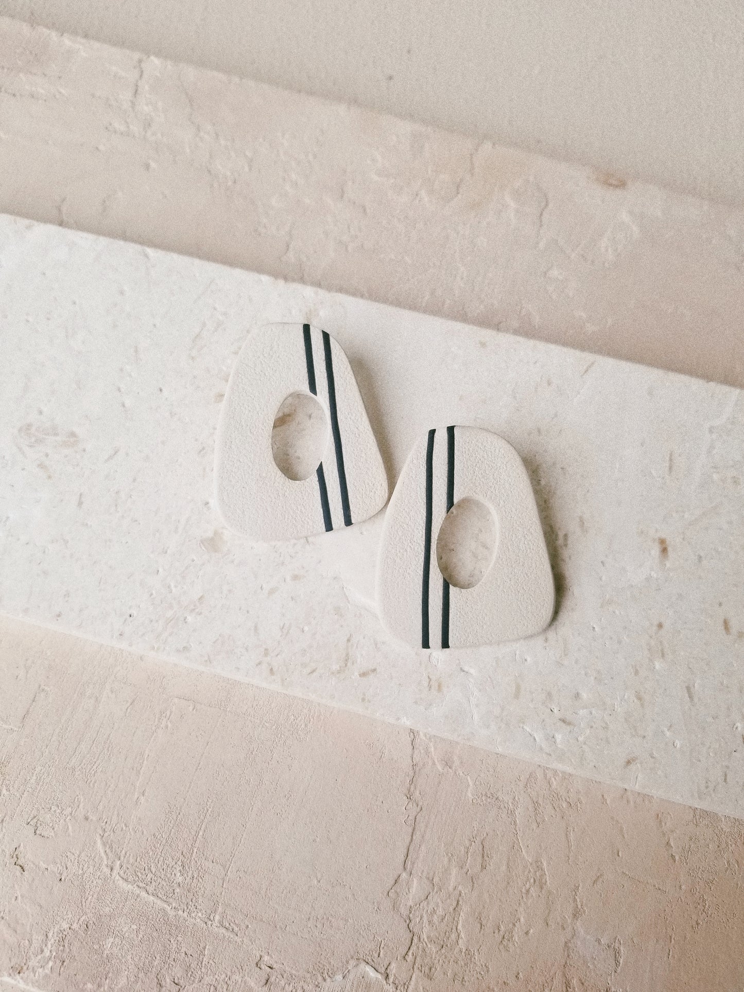double lines