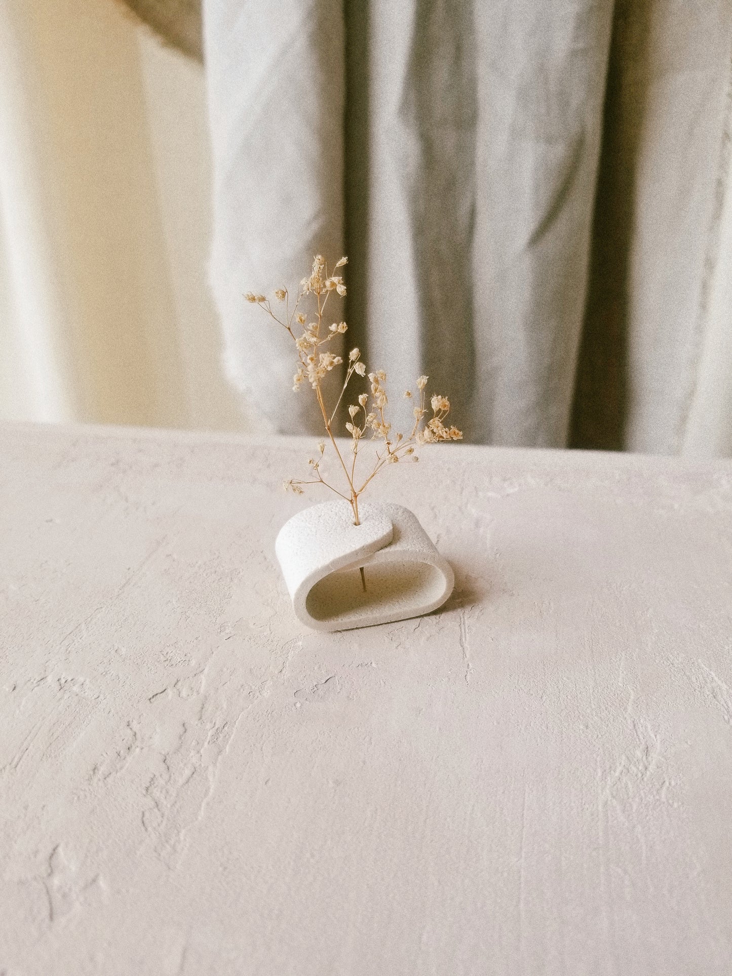 mini open vase