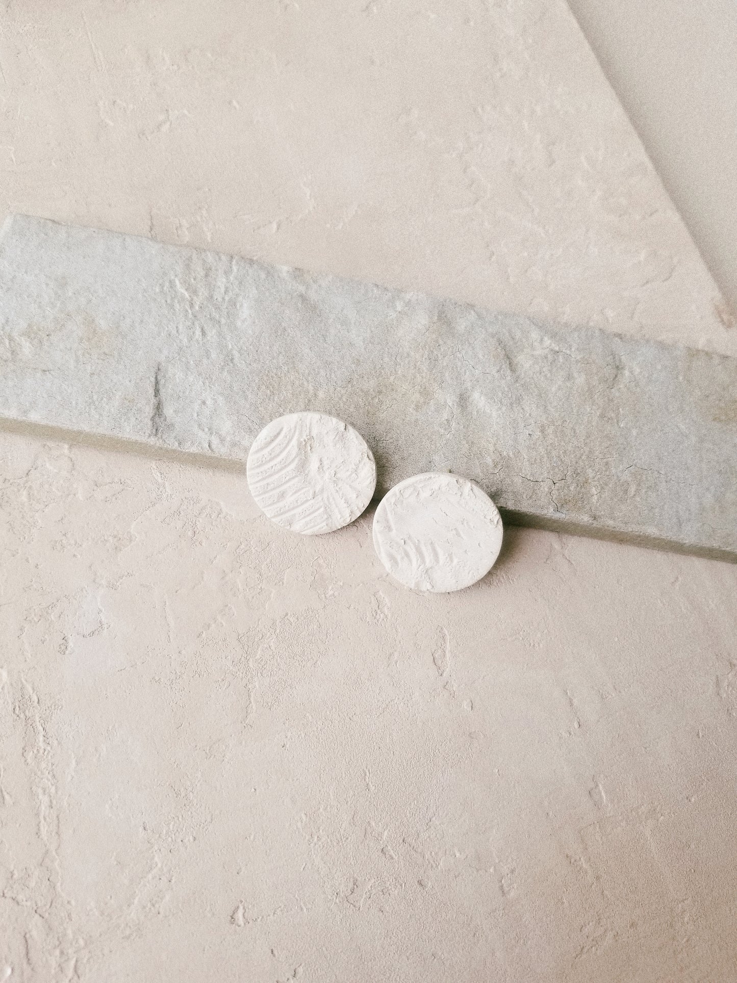 plaster circles