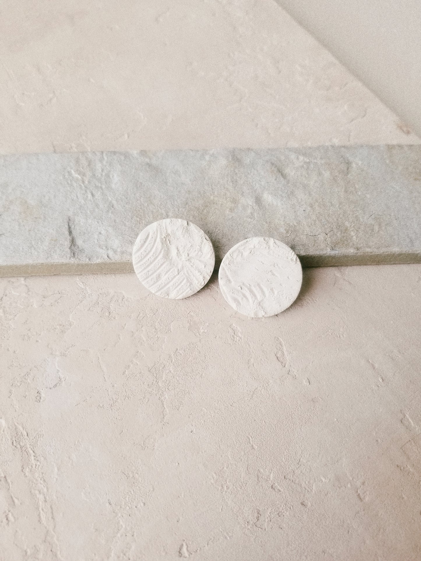 plaster circles