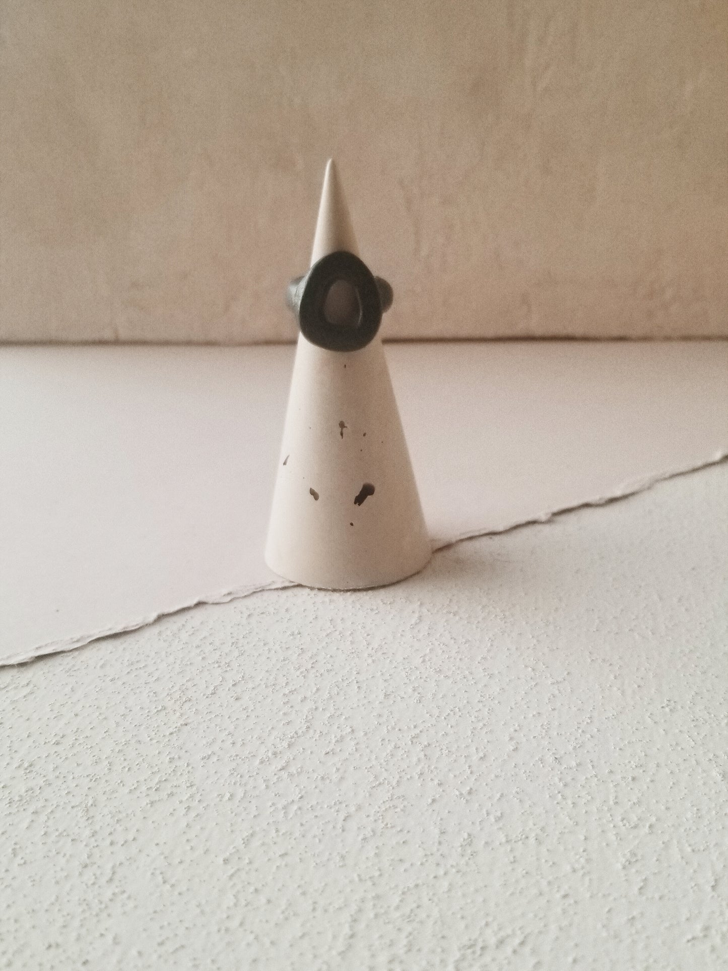 that ring holder no. 1