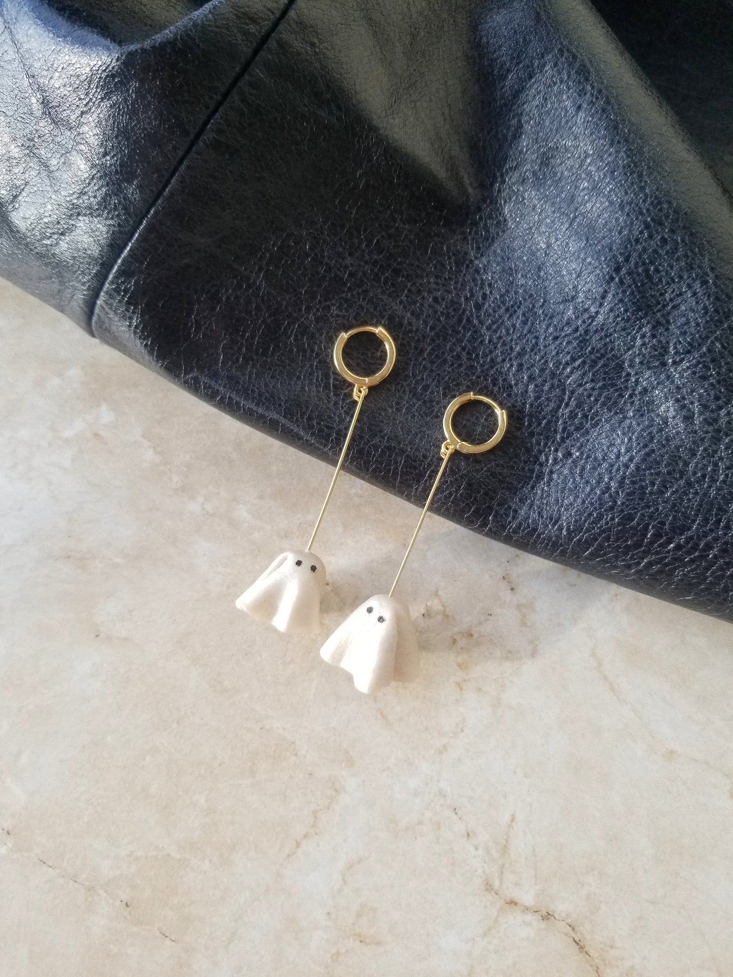 ghost leverbacks