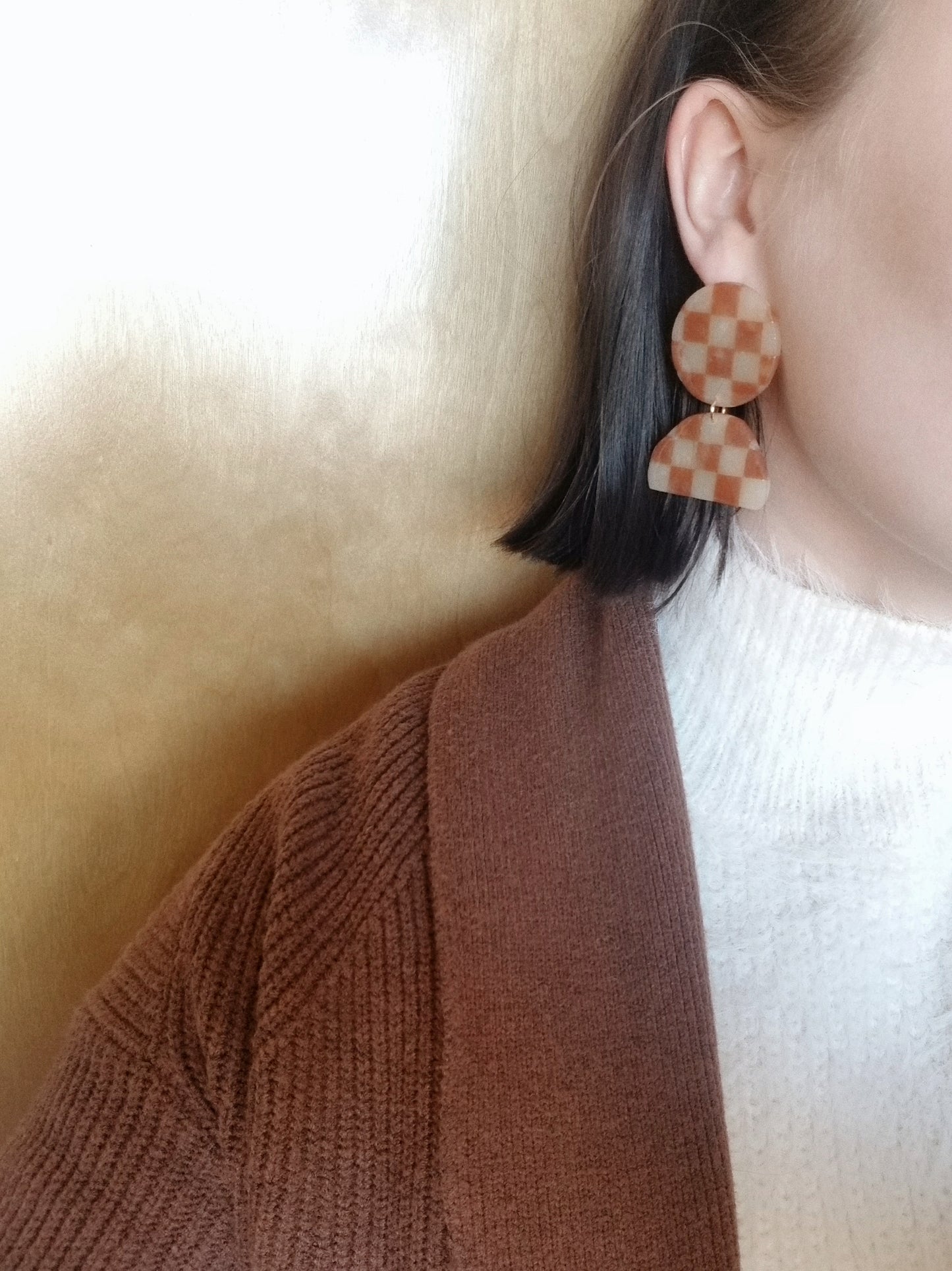 burnt umber checkered