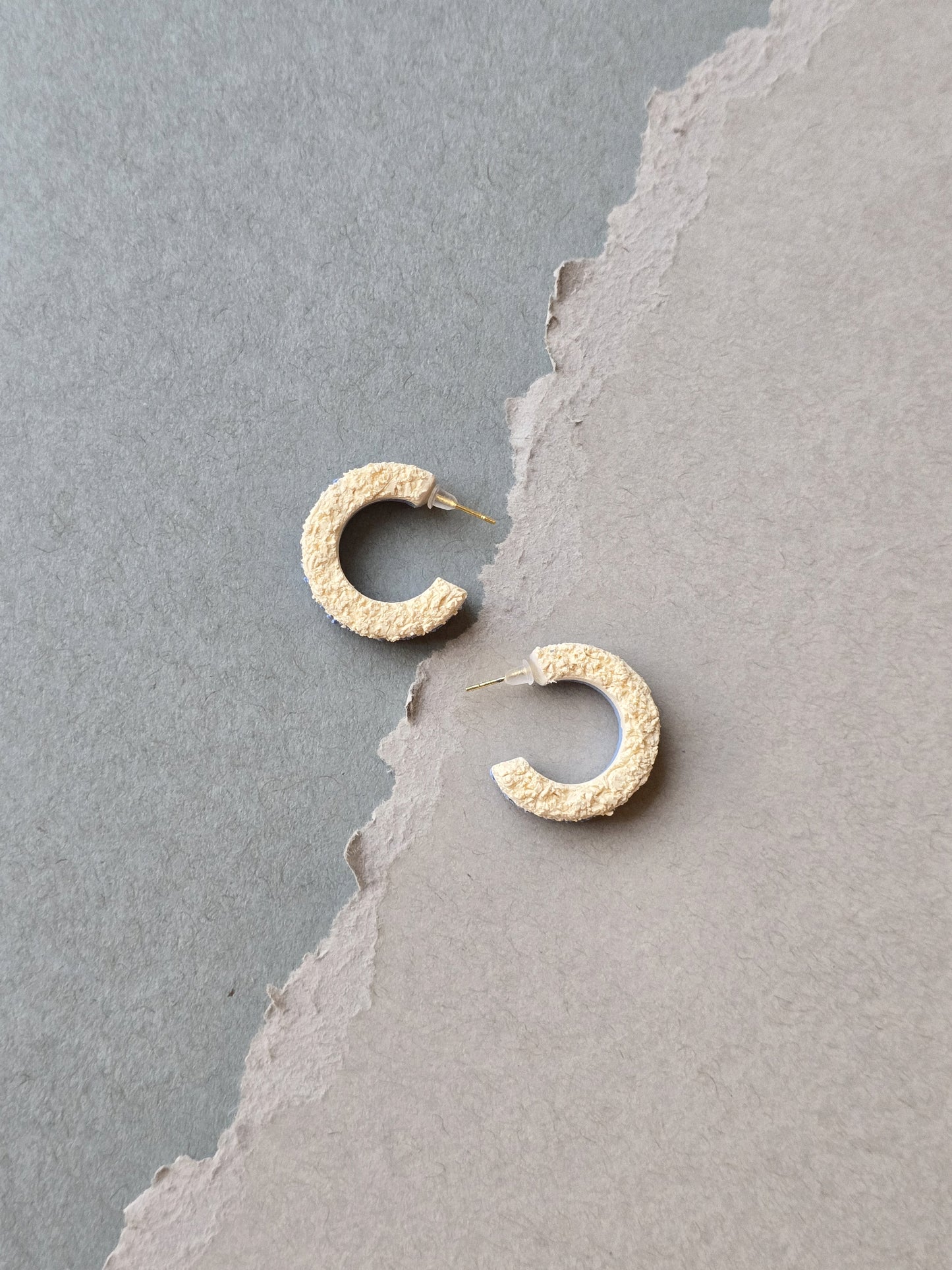 two tone distressed hoops