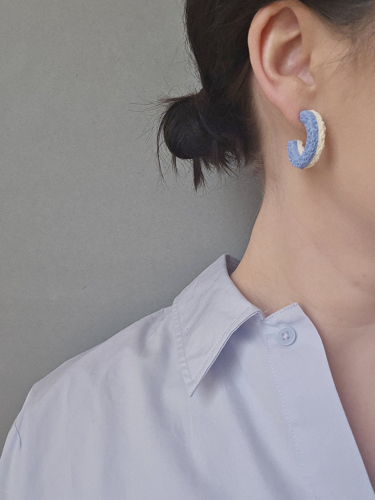 two tone distressed hoops