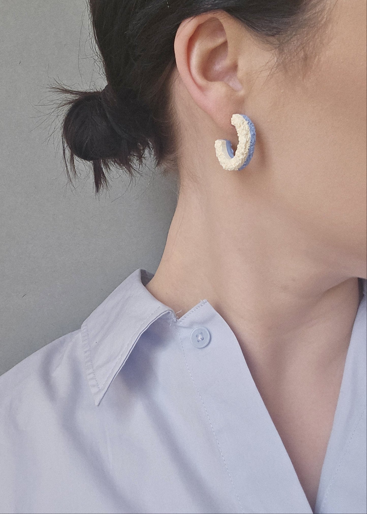 two tone distressed hoops